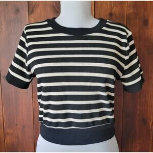 Atelier by Kirious Women Lg. Cropped Black White Striped Stretch Top Iconic Chic
